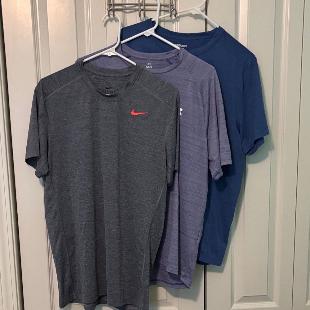 Nike Men's Gray Tee Large, Under Armour Purple Tee Large, UNTUCKit Blue Tee L